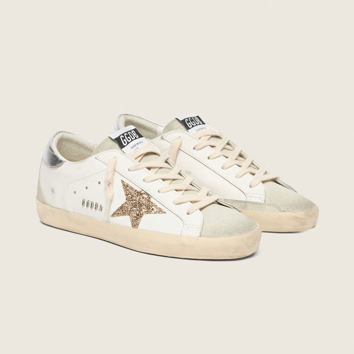 Golden Goose with gold glitter star and ice-gray suede inserts(Women's)