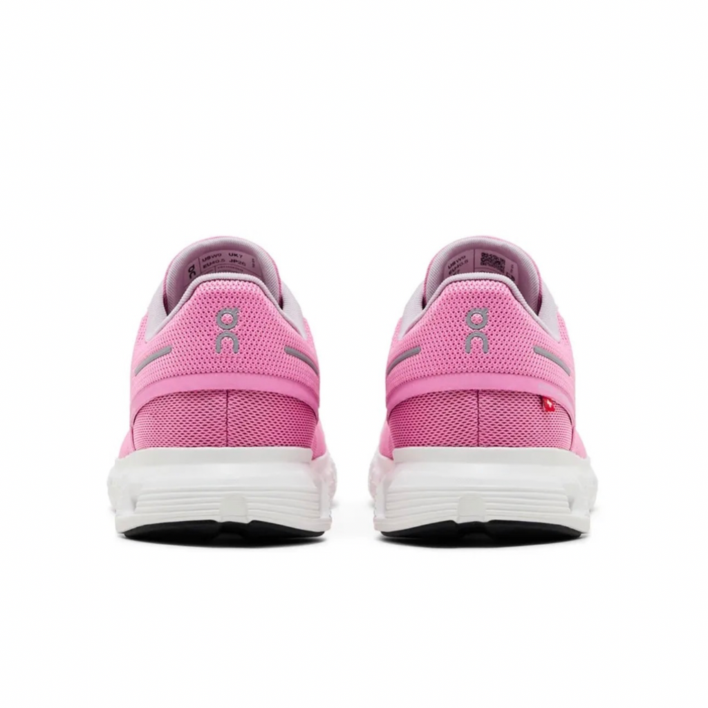 On Running Cloud 6 'Raspberry
White'