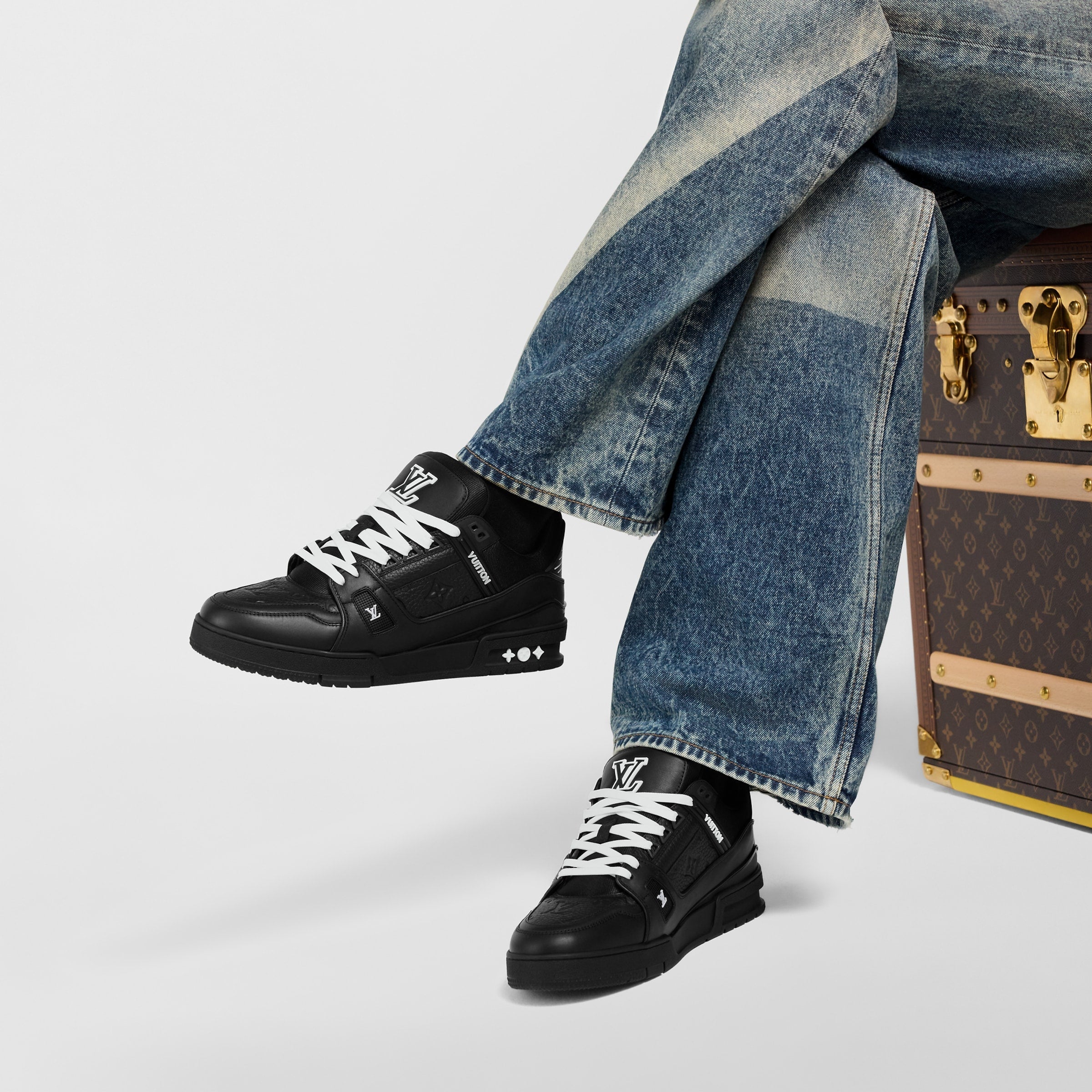 Louis Vuitton Trainer Sneaker 'Black'