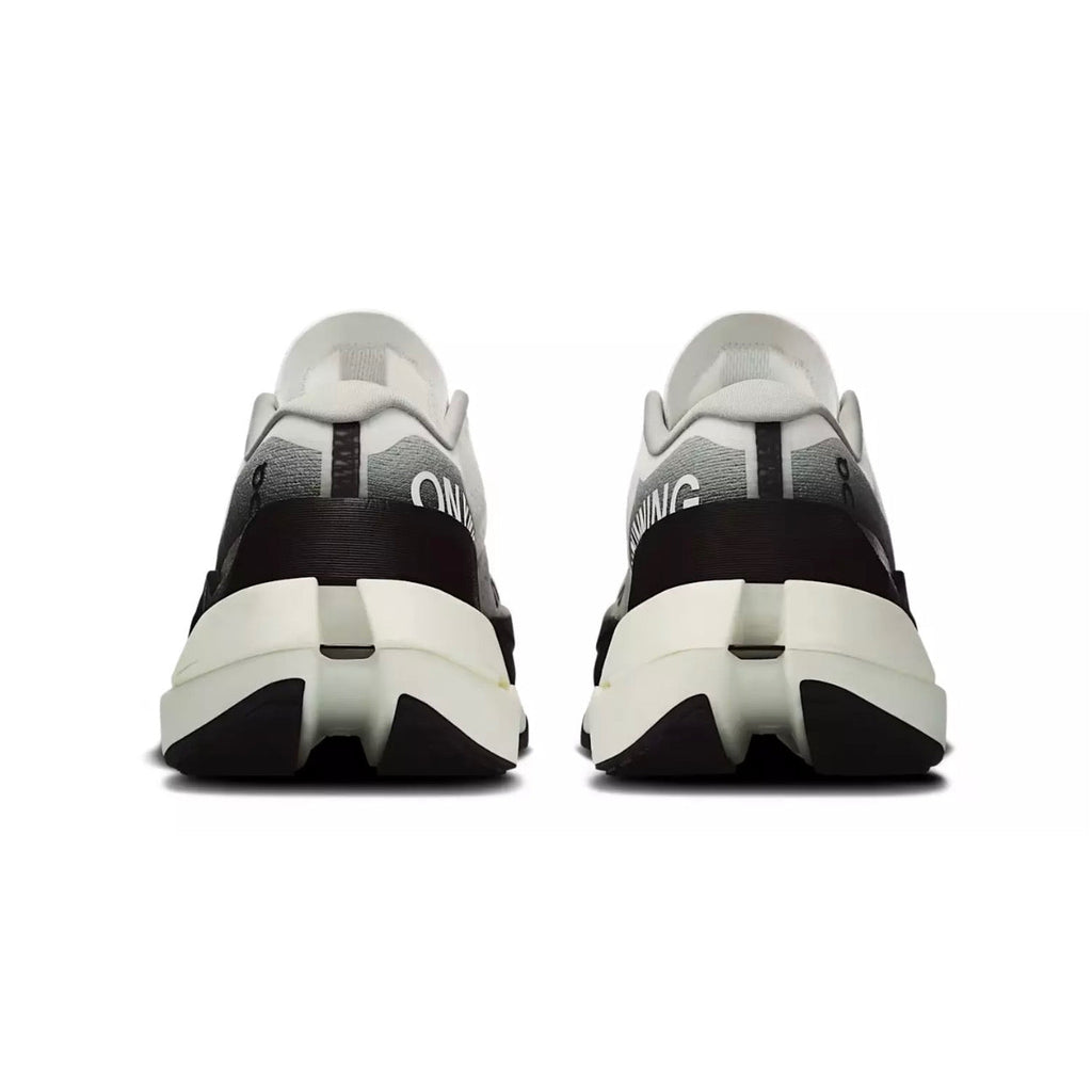 On Running Cloudboom Max White Black